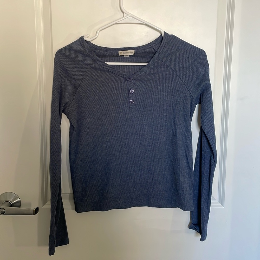 Tucker + Tate long sleeve blue top size girls 14/16